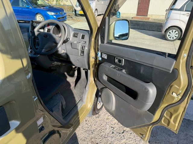 サンバーバン ＶＣターボ　ＥＴＣ　キーレス　エアコン　パワステ　ルーフキャリアラック　スペアキー有り　タイヤＤＵＮＬＯＰ　ＥＮＡＳＡＶＥ４本２０２４年３５州製造品　法定点検整備付き　修復歴なし（13枚目）