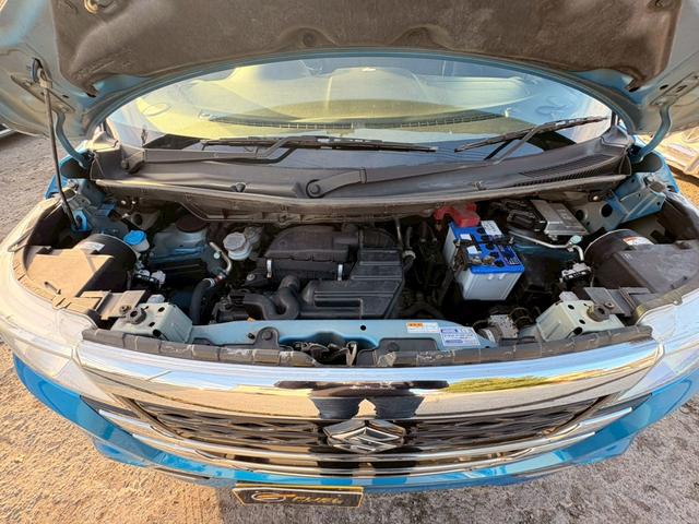 スペーシアカスタムＺ ベースグレード　ＥＴＣ　ナビ　ＴＶ　Ｂｌｕｅｔｏｏｔｈ対応　スマートキー　純正アルミホイール　電動スライドドア　記録簿付（9枚目）