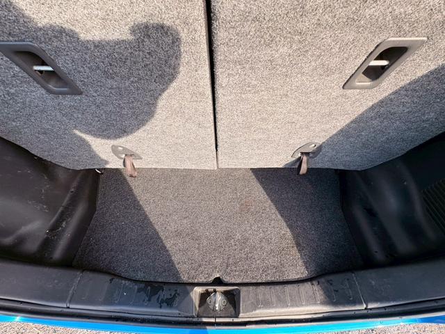 スペーシアカスタムＺ ベースグレード　ＥＴＣ　ナビ　ＴＶ　Ｂｌｕｅｔｏｏｔｈ対応　スマートキー　純正アルミホイール　電動スライドドア　記録簿付（14枚目）