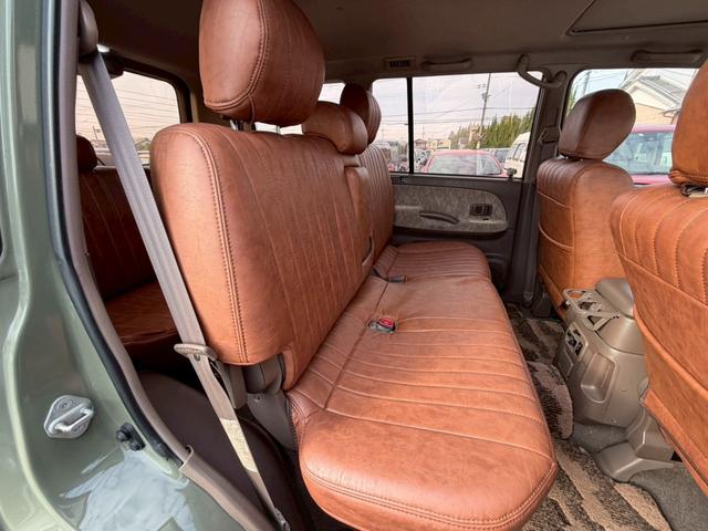 ランドクルーザープラド TZ 全塗装 ETC ナビ フルセグTV Bluetooth対応 キーレス 社外アルミホイール ルーフラック タイミングベルト交換済(21枚目)