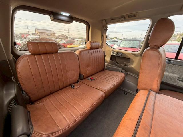 ランドクルーザープラド TZ 全塗装 ETC ナビ フルセグTV Bluetooth対応 キーレス 社外アルミホイール ルーフラック タイミングベルト交換済(22枚目)