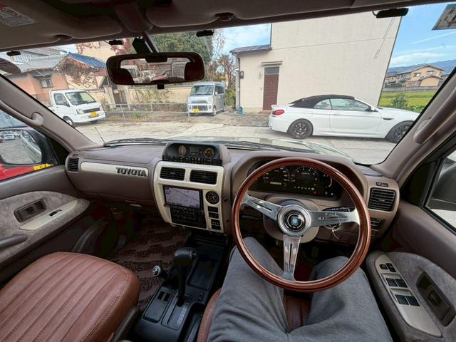 ランドクルーザープラド TZ 全塗装 ETC ナビ フルセグTV Bluetooth対応 キーレス 社外アルミホイール ルーフラック タイミングベルト交換済(34枚目)