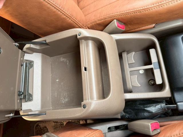 ランドクルーザープラド TZ 全塗装 ETC ナビ フルセグTV Bluetooth対応 キーレス 社外アルミホイール ルーフラック タイミングベルト交換済(44枚目)