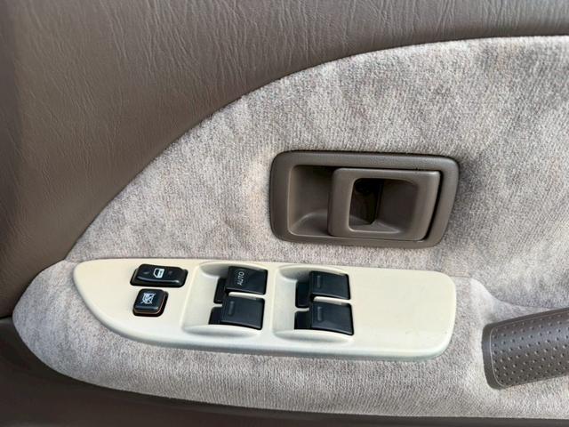 ランドクルーザープラド TZ 全塗装 ETC ナビ フルセグTV Bluetooth対応 キーレス 社外アルミホイール ルーフラック タイミングベルト交換済(46枚目)