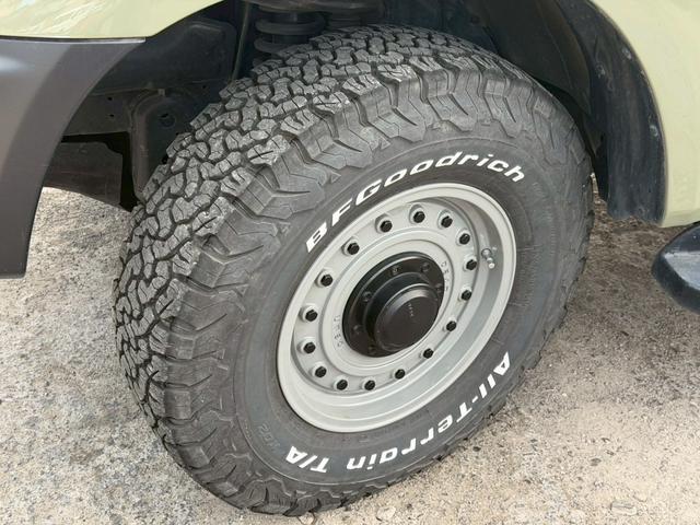 ランドクルーザープラド TZ 全塗装 ETC ナビ フルセグTV Bluetooth対応 キーレス 社外アルミホイール ルーフラック タイミングベルト交換済(56枚目)