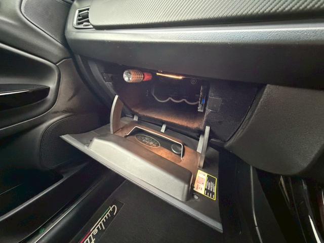 ジュリエッタ スポルティーバ　ＥＴＣ　ナビ　フルセグＴＶ　バックカメラ　Ｂｌｕｅｔｏｏｔｈ対応　キーレス　純正アルミホイール　記録簿付（33枚目）