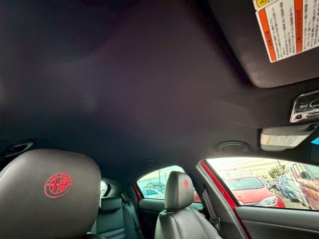 ジュリエッタ スポルティーバ　ＥＴＣ　ナビ　フルセグＴＶ　バックカメラ　Ｂｌｕｅｔｏｏｔｈ対応　キーレス　純正アルミホイール　記録簿付（42枚目）