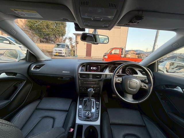 Ａ５ ２．０ＴＦＳＩクワトロ　ＥＴＣ　ナビ　フルセグＴＶ　バックカメラ　スマートキー　純正アルミホイール（23枚目）