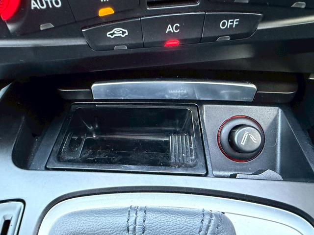 Ａ５ ２．０ＴＦＳＩクワトロ　ＥＴＣ　ナビ　フルセグＴＶ　バックカメラ　スマートキー　純正アルミホイール（35枚目）