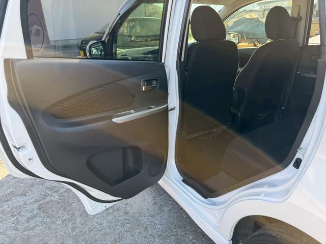 ｅＫカスタム Ｇ　４ＷＤ　ナビ　フルセグＴＶ　バックカメラ　Ｂｌｕｅｔｏｏｔｈ対応　スマートキー　純正アルミホイール（20枚目）