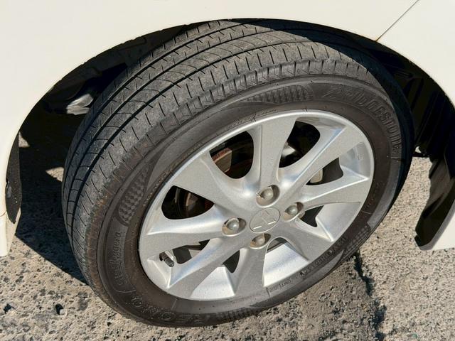 ｅＫカスタム Ｇ　４ＷＤ　ナビ　フルセグＴＶ　バックカメラ　Ｂｌｕｅｔｏｏｔｈ対応　スマートキー　純正アルミホイール（43枚目）