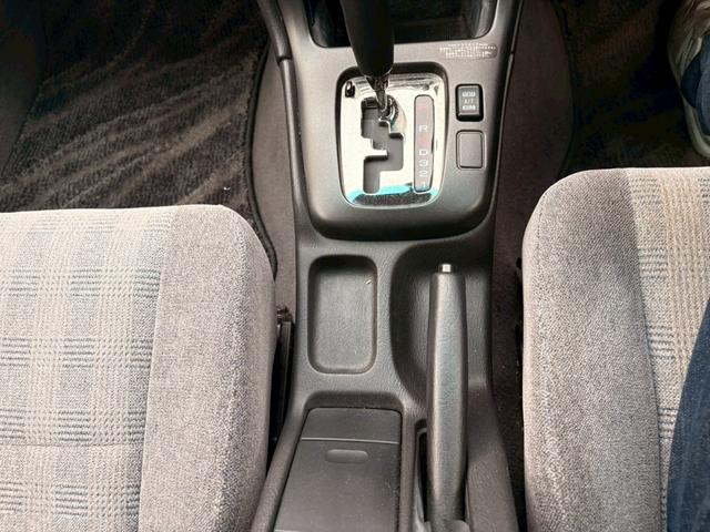 レガシィツーリングワゴン ブライトン　ワンオーナー　キーレス　純正アルミホイール（35枚目）