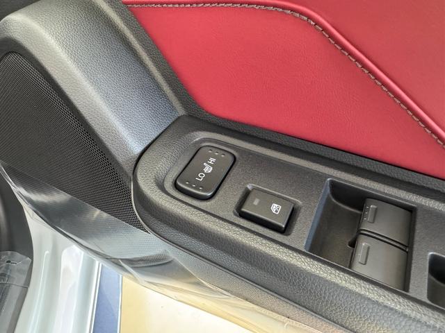Ｓ６６０ モデューロＸ　バージョンＺ　オープンカー　ＥＴＣ　バックカメラ　ナビ　オートクルーズコントロール　衝突被害軽減システム　オートライト　ＬＥＤヘッドランプ　ＭＴ　スマートキー　シートヒーター　アルミホイール　盗難防止システム（12枚目）