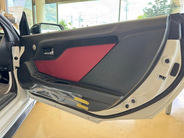 Ｓ６６０ モデューロＸ　バージョンＺ　オープンカー　ＥＴＣ　バックカメラ　ナビ　オートクルーズコントロール　衝突被害軽減システム　オートライト　ＬＥＤヘッドランプ　ＭＴ　スマートキー　シートヒーター　アルミホイール　盗難防止システム（68枚目）