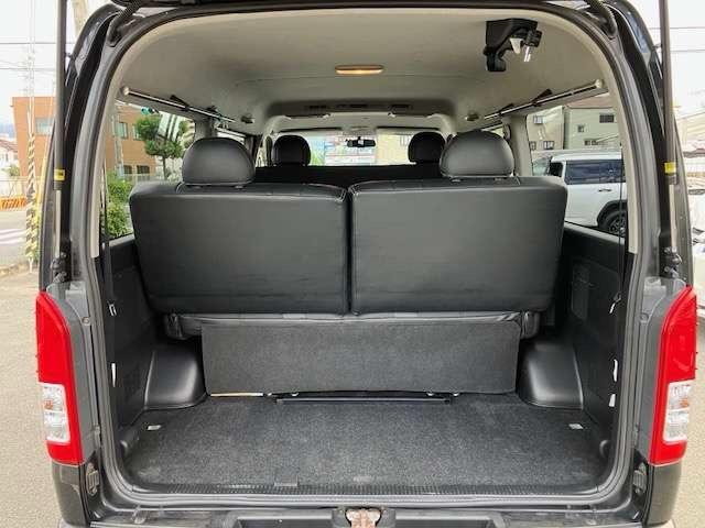 ハイエースバン スーパーＧＬ　ダークプライム　２．７　スーパーＧＬ　ダークプライム　ワイド　ミドルルーフ　ロングボディ　４ＷＤ　・両側電動スライドドア・社外ナビ・フルセグＴＶ・ＥＴＣ・ＡＣ１００Ｖ・ハーフレザーシート・サイドカメラ・ワンオーナー（13枚目）