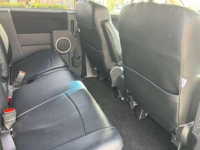 デリカＤ：５ Ｇ　パワーパッケージ　８型ナビ・両側パワスラ・フリップダウンモニター・フルセグＴＶ・Ｂカメラ・スマートキー・電格ミラー（12枚目）