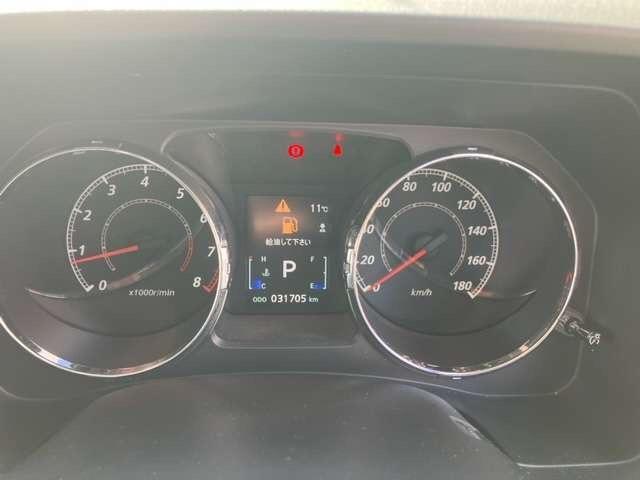 デリカＤ：５ Ｇ　パワーパッケージ　８型ナビ・両側パワスラ・フリップダウンモニター・フルセグＴＶ・Ｂカメラ・スマートキー・電格ミラー（17枚目）