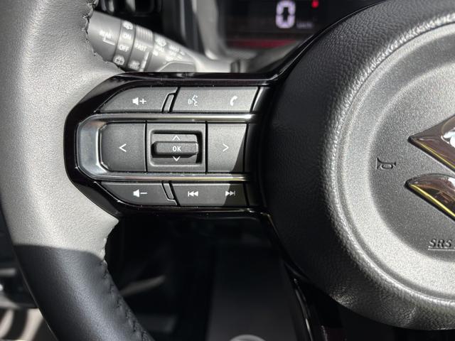 スペーシアカスタム ハイブリッドＸＳターボ　全方位付メモリーナビゲーション／純正９型ナビ／スズキコネクト対応通信機装着車／両側パワースライドドア／ステアリングヒーター／シートヒーター／ＡｐｐｌｅＣａｒＰｌａｙ／ヘッドアップディスプレイ／（29枚目）