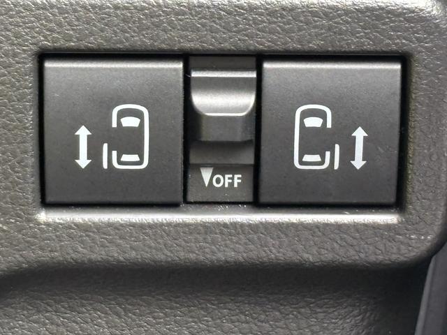 スペーシアカスタム ハイブリッドＸＳターボ　全方位付メモリーナビゲーション／純正９型ナビ／スズキコネクト対応通信機装着車／両側パワースライドドア／ステアリングヒーター／シートヒーター／ＡｐｐｌｅＣａｒＰｌａｙ／ヘッドアップディスプレイ／（33枚目）