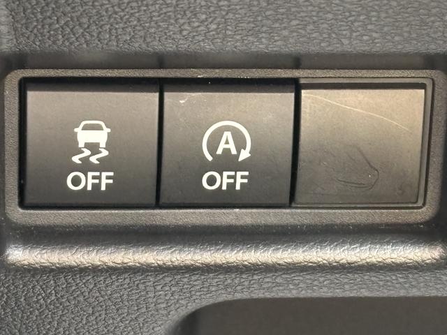 スペーシアカスタム ハイブリッドＸＳターボ　全方位付メモリーナビゲーション／純正９型ナビ／スズキコネクト対応通信機装着車／両側パワースライドドア／ステアリングヒーター／シートヒーター／ＡｐｐｌｅＣａｒＰｌａｙ／ヘッドアップディスプレイ／（35枚目）