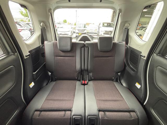 スペーシアカスタム ハイブリッドＸＳターボ　全方位付メモリーナビゲーション／純正９型ナビ／スズキコネクト対応通信機装着車／両側パワースライドドア／ステアリングヒーター／シートヒーター／ＡｐｐｌｅＣａｒＰｌａｙ／ヘッドアップディスプレイ／（51枚目）