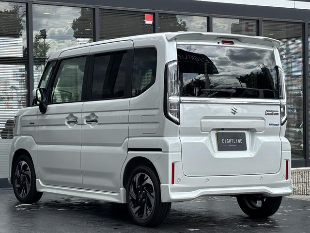 スペーシアカスタム ハイブリッドＸＳターボ　全方位付メモリーナビゲーション／純正９型ナビ／スズキコネクト対応通信機装着車／両側パワースライドドア／ステアリングヒーター／シートヒーター／ＡｐｐｌｅＣａｒＰｌａｙ／ヘッドアップディスプレイ／（8枚目）