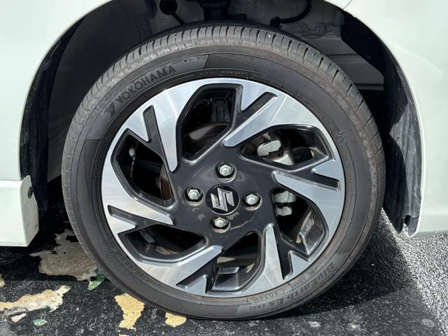 スペーシアカスタム ハイブリッドＸＳターボ　全方位付メモリーナビゲーション／純正９型ナビ／スズキコネクト対応通信機装着車／両側パワースライドドア／ステアリングヒーター／シートヒーター／ＡｐｐｌｅＣａｒＰｌａｙ／ヘッドアップディスプレイ／（56枚目）