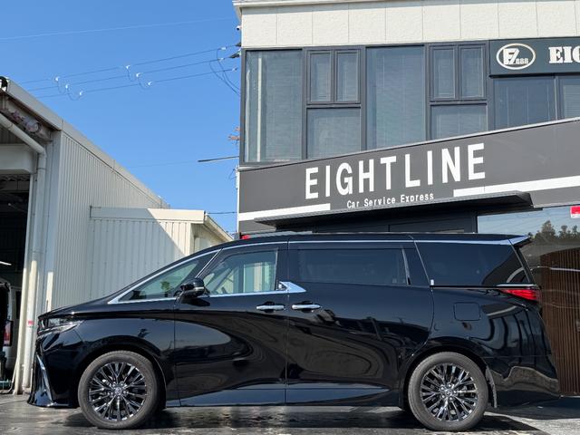 アルファードハイブリッド Ｚ　左右独立ムーンルーフ／１４型ディスプレイオーディオ／ナビ／フルセグＴＶ／パノラミックビューモニター／　両側電動スライドドア／デジタルインナーミラー／パワーバックドア／置き型充電／１９インチアルミ（7枚目）