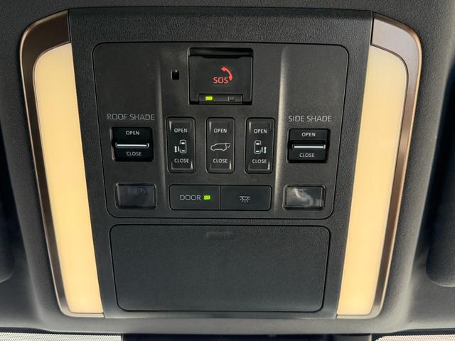 アルファードハイブリッド Ｚ　左右独立ムーンルーフ／１４型ディスプレイオーディオ／ナビ／フルセグＴＶ／パノラミックビューモニター／　両側電動スライドドア／デジタルインナーミラー／パワーバックドア／置き型充電／１９インチアルミ（11枚目）