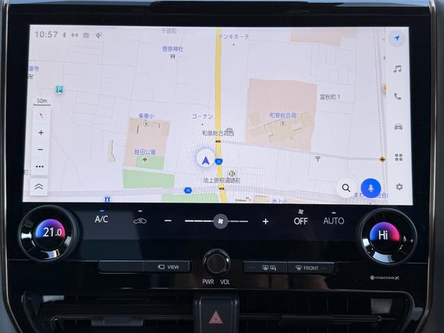アルファードハイブリッド Ｚ　左右独立ムーンルーフ／１４型ディスプレイオーディオ／ナビ／フルセグＴＶ／パノラミックビューモニター／　両側電動スライドドア／デジタルインナーミラー／パワーバックドア／置き型充電／１９インチアルミ（13枚目）