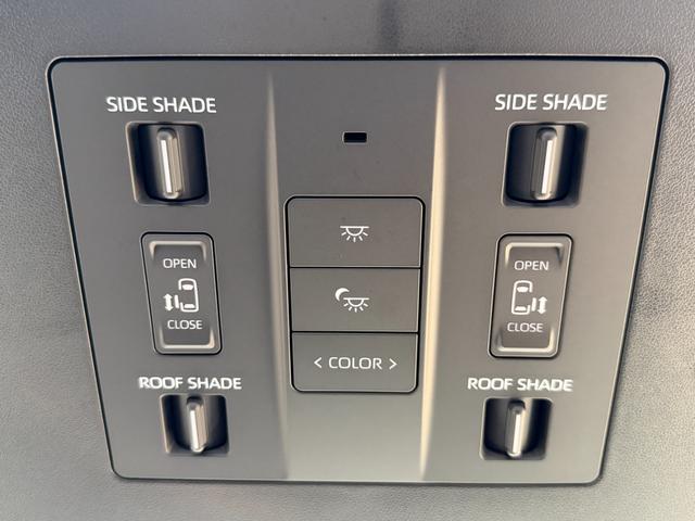 アルファードハイブリッド Ｚ　左右独立ムーンルーフ／１４型ディスプレイオーディオ／ナビ／フルセグＴＶ／パノラミックビューモニター／　両側電動スライドドア／デジタルインナーミラー／パワーバックドア／置き型充電／１９インチアルミ（48枚目）