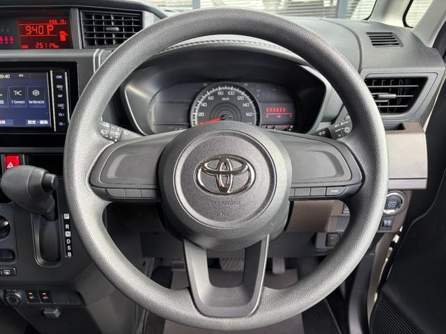 ルーミー Ｘ　メーカー７インチワイドナビ／フルセグＴＶ／ＥＴＣ／前席シートヒーター／両側スライドドア（片側電動）／ＴＺ前後ドラレコ／コーナーセンサー／スマートキー２本／ワンオーナー／ＴＶキット／衝突軽減サポート／（17枚目）