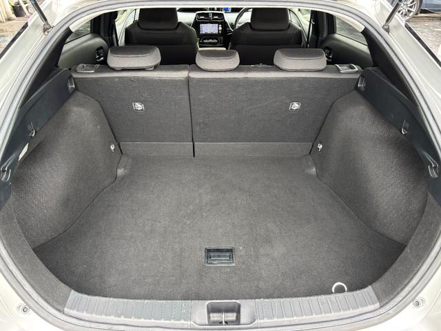 プリウス E 社外ナビ(ワンセグTV)/バックカメラ/ETC/Bluetooth/スマートキー2本/(34枚目)