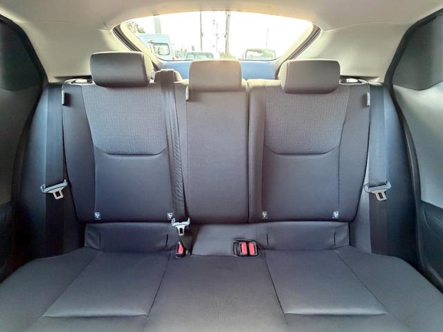 プリウス Ｘ　純正８インチディスプレイオーディオ／ナビ／フルセグＴＶ／バックカメラ／衝突軽減装置／レーダークルーズ／クリアランスソナー／レーンキープ／ＢＳＭ／ＬＥＤヘッドライト／ＥＴＣ２．０／ＡＣ１００Ｖ／（67枚目）