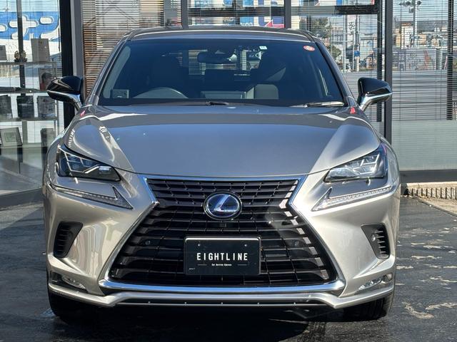 ＮＸ ＮＸ３００ｈ　スパイス＆シック　ワンオーナー／ユーザー買取車両／メーカーナビ／地デジＴＶ／バック＆サイドカメラ／エアシート＆シートヒーター／メモリー付パワーシート／パワーバックドア／ＥＴＣ２．０／３眼ヘッドライト／ＢＳＭ／（4枚目）