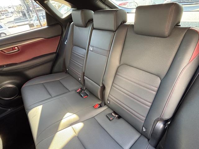 ＮＸ ＮＸ３００ｈ　スパイス＆シック　ワンオーナー／ユーザー買取車両／メーカーナビ／地デジＴＶ／バック＆サイドカメラ／エアシート＆シートヒーター／メモリー付パワーシート／パワーバックドア／ＥＴＣ２．０／３眼ヘッドライト／ＢＳＭ／（53枚目）