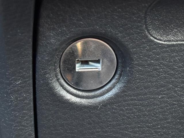 プロボックス ハイブリッドＧＬ　ワンオーナー／社外ナビ／フルセグＴＶ／バックカメラ／セーフティセンス／オートマチックハイビーム／ＡＣ１００Ｖ／（27枚目）