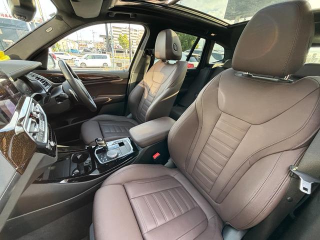 Ｘ３ ｘＤｒｉｖｅ　２０ｄ　Ｍスポーツ　サンルーフ／サウンドパッケージ／ハーマンカードンサラウンドサウンドシステム／ステアリングヒーター／オプション２０インチアルミ／メーカーナビ／ＴＶ／３６０度カメラ／ワイヤレス充電／ブラウンレザー／（47枚目）