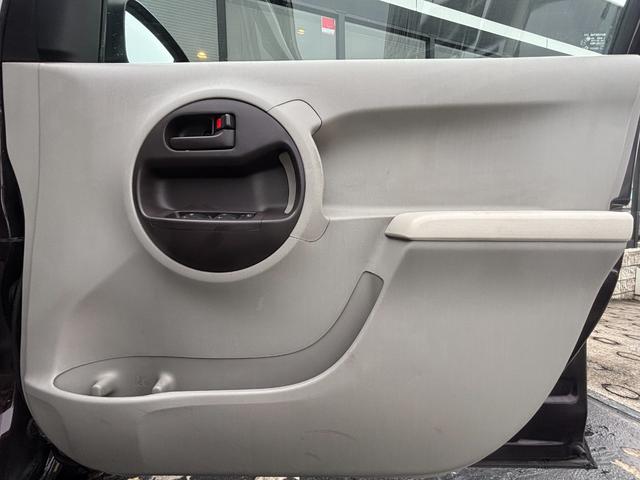 パッソ Ｘ　ユルリ　ディスプレイオーディオ／ＥＴＣ／ドライブレコーダー／スマートキー２本／Ｂｌｕｅｔｏｏｔｈ／（32枚目）