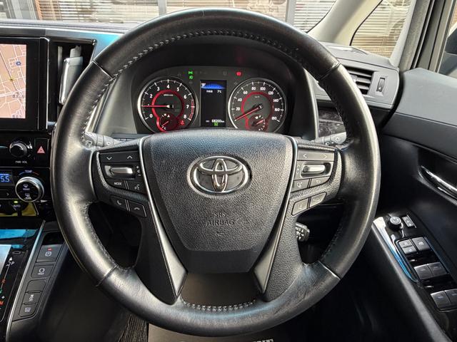 アルファード ２．５Ｓ　純正９インチナビ／バックカメラ／クリアランスソナー／オートクルーズコントロール／プリクラッシュセーフティー／レーンキープアシスト／両側パワースライドドア／ドラレコ／ＥＴＣ／ステアリングスイッチ／（17枚目）