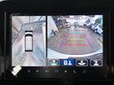 ハイブリッドＸＳターボ　全方位付メモリーナビゲーション／純正９型ナビ／スズキコネクト対応通信機装着車／両側パワースライドドア／ステアリングヒーター／シートヒーター／ＡｐｐｌｅＣａｒＰｌａｙ／ヘッドアップディスプレイ／（20枚目）