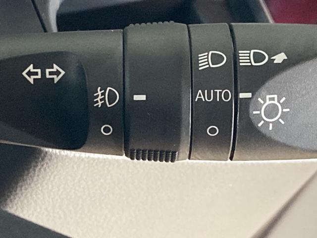 カスタムRSセレクション ダイハツ認定中古車 スマートアシスト付き 衝突被害軽減ブレーキ 前後誤発進抑制ブレーキ まごころ保証付き 9インチナビ バックカメラ ドライブレコーダー TZdeo施工済み(17枚目)