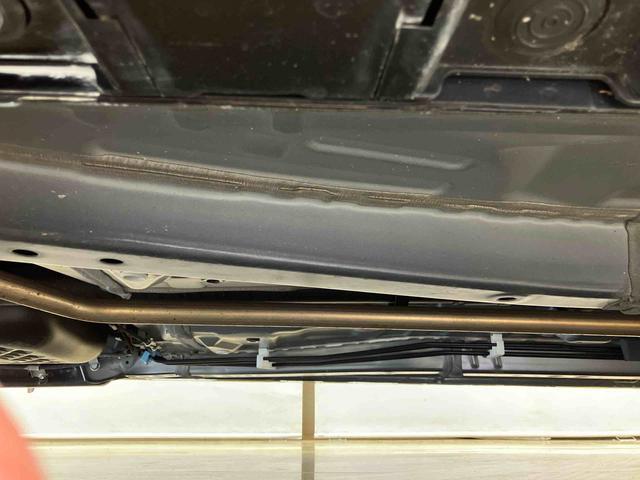 タント カスタムＸセレクション　ナビゲーションシステム付き　バックカメラ付き　シートヒーター　フルタイム４ＷＤ　両側電動スライドドア　キーフリーシステム　コーナーセンサー　オートライト・ハイビーム　アルミホイール（28枚目）