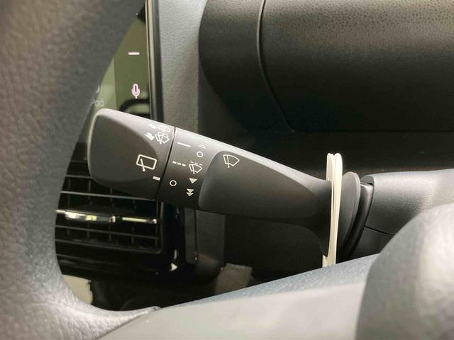 タント カスタムＸ　スマートアシスト付き　オートライト・ハイビーム　ＬＥＤヘッドランプ　コーナーセンサー　両側電動スライドドア　電動パーキングブレーキ　ブレーキホールドシステム　キーフリー（15枚目）
