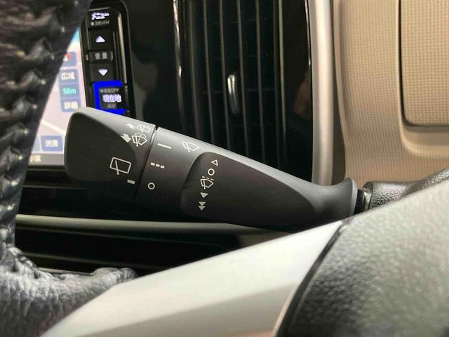 ムーヴキャンバス Ｇブラックアクセントリミテッド　ＳＡＩＩＩ　スマートアシスト付き　ナビゲーションシステム付き　バックカメラ　サイドカメラ　フロントカメラ　ドライブレコーダー付き　シートヒーター　ステアリングスイッチ　オートライト・ハイビーム　キーフリーシステム（14枚目）