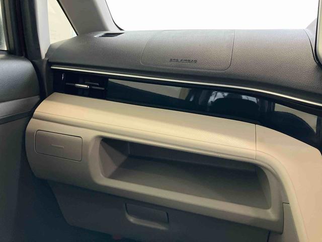 ムーヴ Ｘリミテッド　ＳＡＩＩＩ　スマートアシスト付き　ＤＶＤチューナー付き　バックカメラ　ドライブレコーダー付き　ステアリングスイッチ　シートヒーター　キーフリーシステム　オートライト・ハイビーム　アイドリングストップ（9枚目）