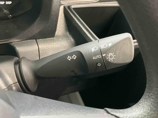 中古車は一物一価、同じようなお車でも、整備状況、外内装の状態など様々です。