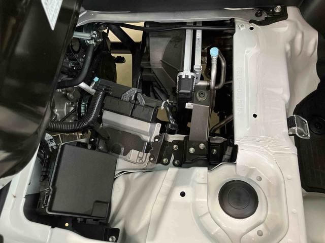 ダイハツディーラーでは「ダイハツ認定中古車」という基準を設け、車選びに詳しくないお客様でも「安心して選べる」をご提供しています。