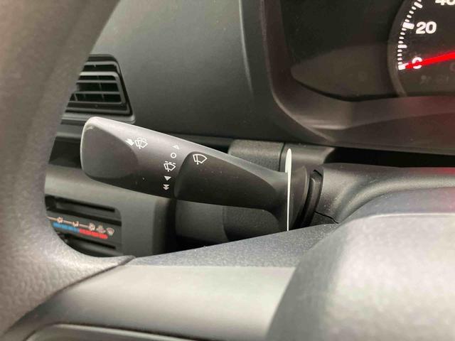 ハイゼットトラック スタンダード　スマートアシスト付き　パートタイム４ＷＤ　ラジオ付き　オートライト・ハイビーム　衝突回避支援ブレーキ　誤発進抑制制御機能　コーナーセンサー　アイドリングストップ（12枚目）