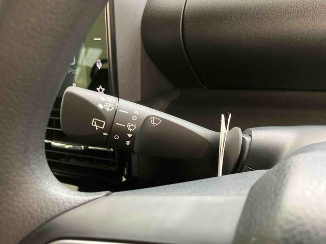 タント カスタムＸ　スマートアシスト付き　オートライト・ハイビーム　ＬＥＤヘッドランプ　コーナーセンサー　両側電動スライドドア　電動パーキングブレーキ　ブレーキホールドシステム　キーフリーシステム（15枚目）